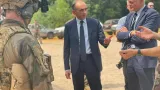 eric zemmour en cote divoire pour un noel avec les soldats francais